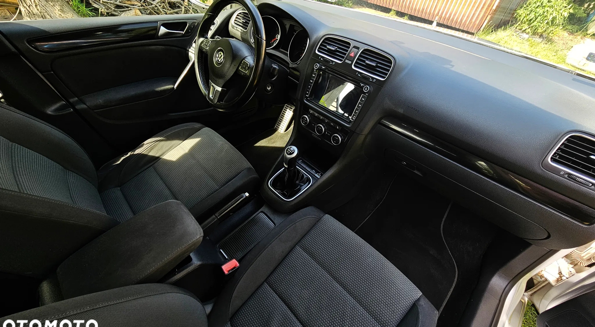 Volkswagen Golf cena 26499 przebieg: 224570, rok produkcji 2010 z Jaworzno małe 742